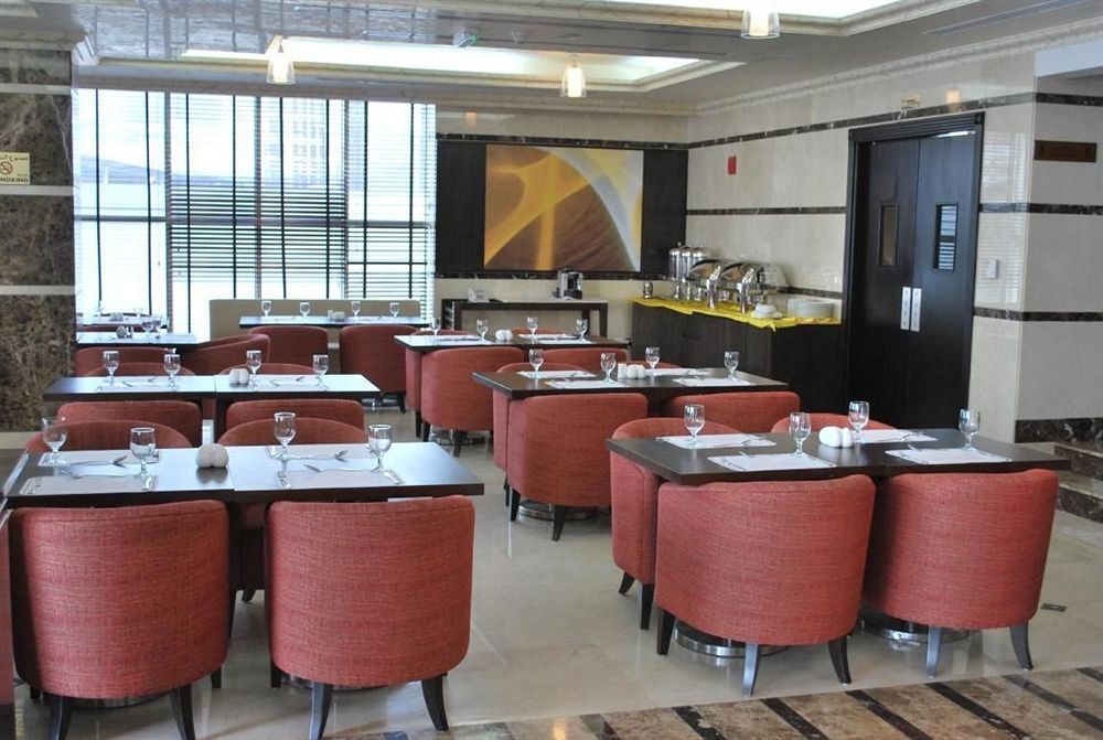 London Crown Hotel Dubai Buitenkant foto
