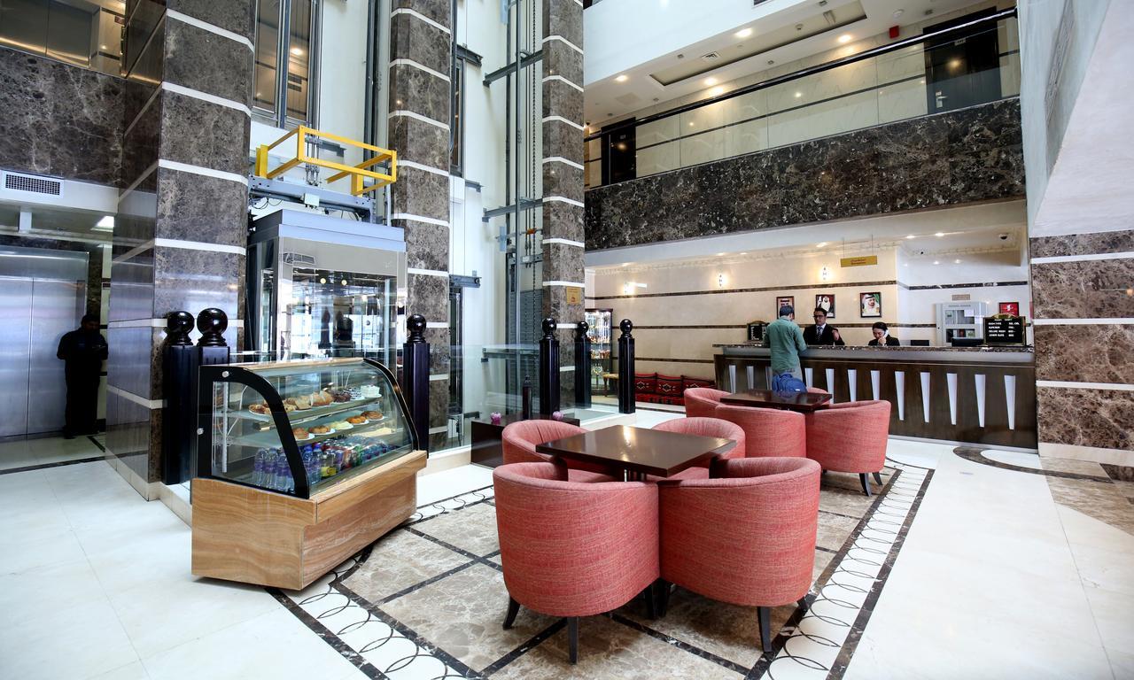 London Crown Hotel Dubai Buitenkant foto