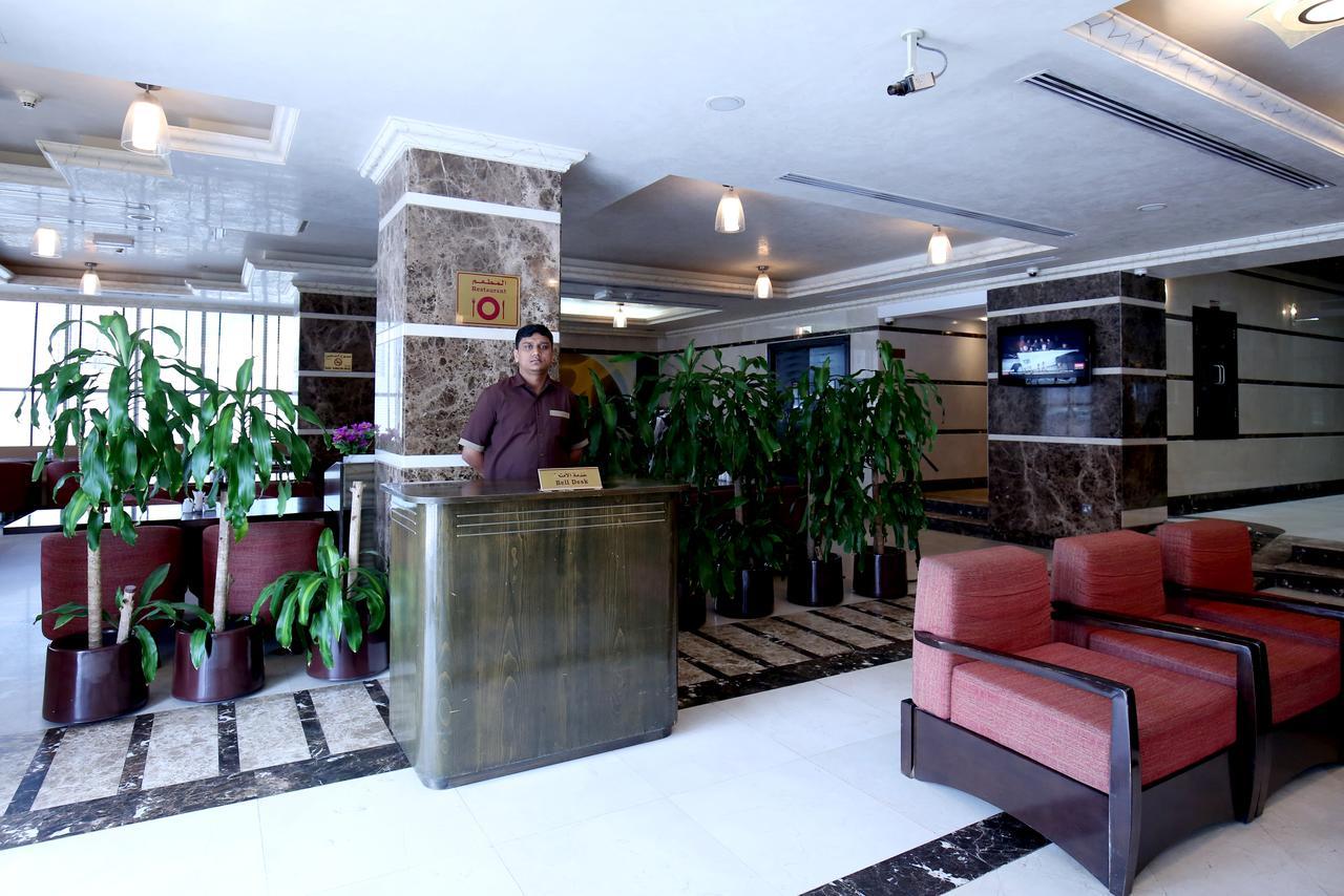 London Crown Hotel Dubai Buitenkant foto
