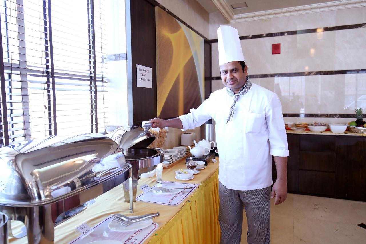 London Crown Hotel Dubai Buitenkant foto