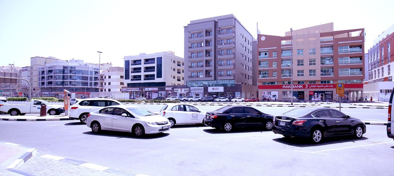 London Crown Hotel Dubai Buitenkant foto