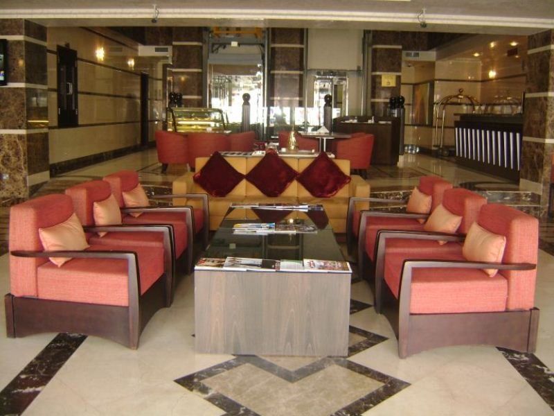 London Crown Hotel Dubai Buitenkant foto